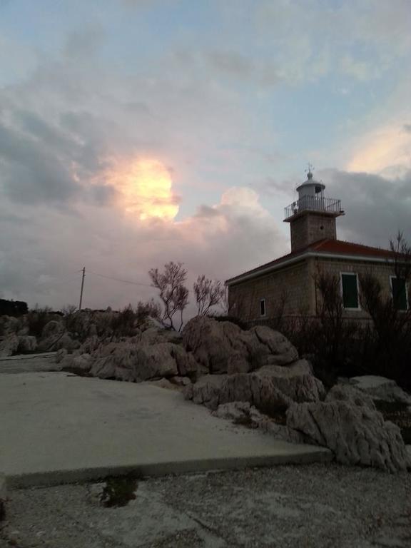 Apartment Miskovic Makarska Bagian luar foto