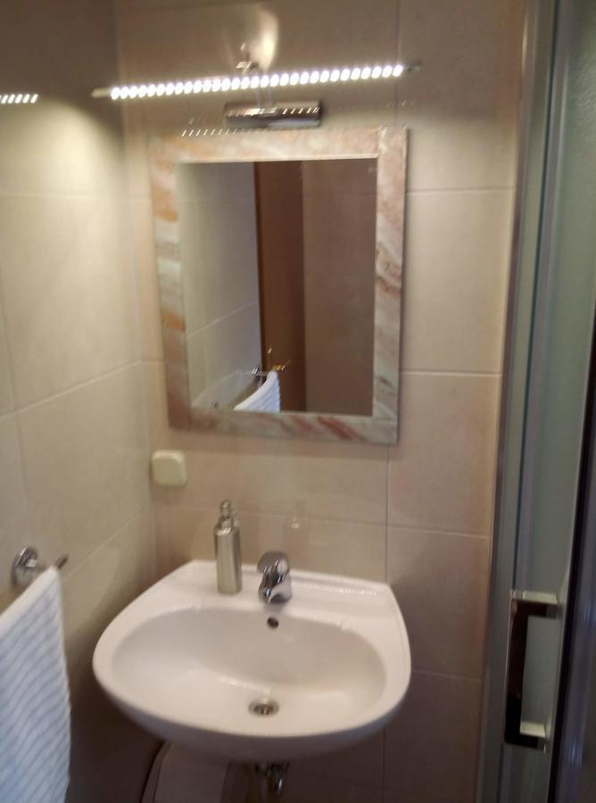 Apartment Miskovic Makarska Bagian luar foto