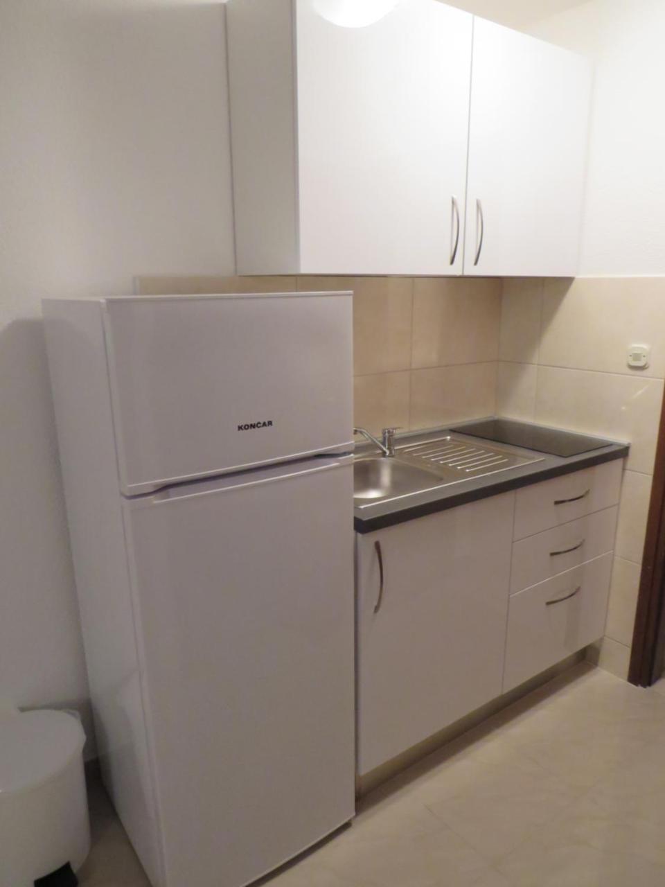 Apartment Miskovic Makarska Bagian luar foto